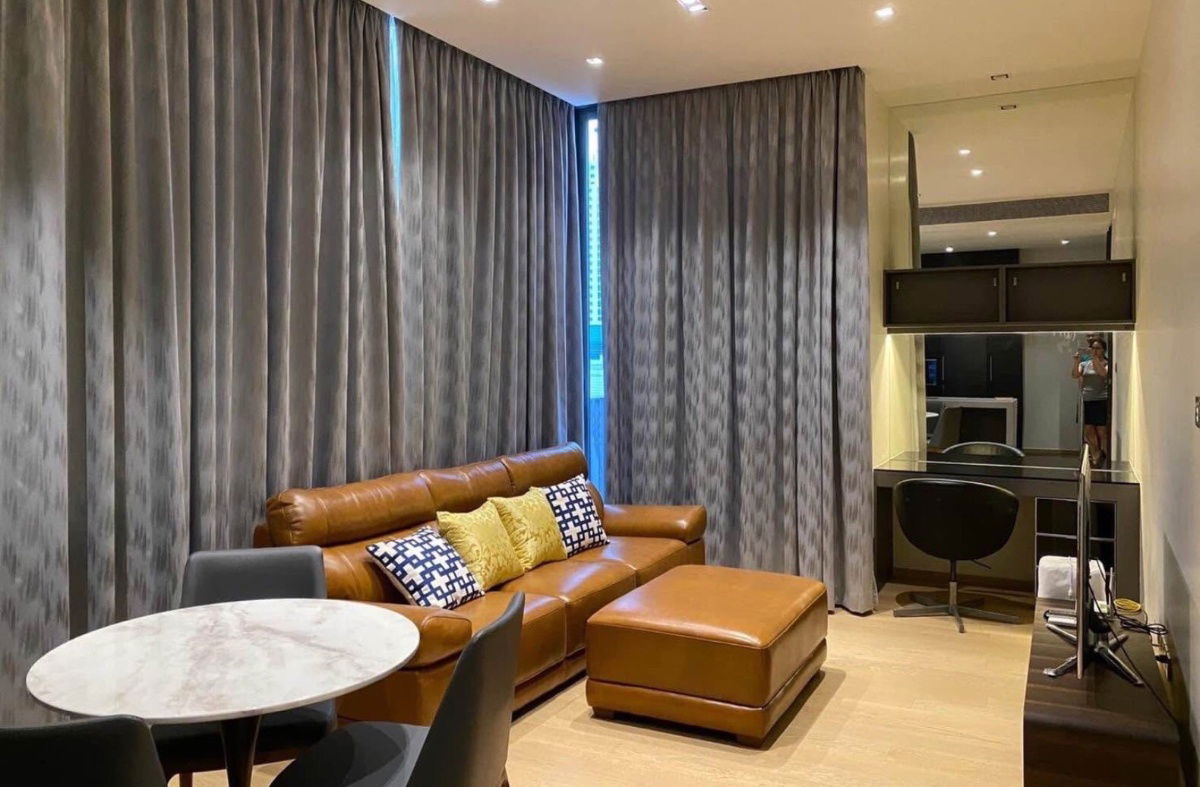 28                            Chidlom