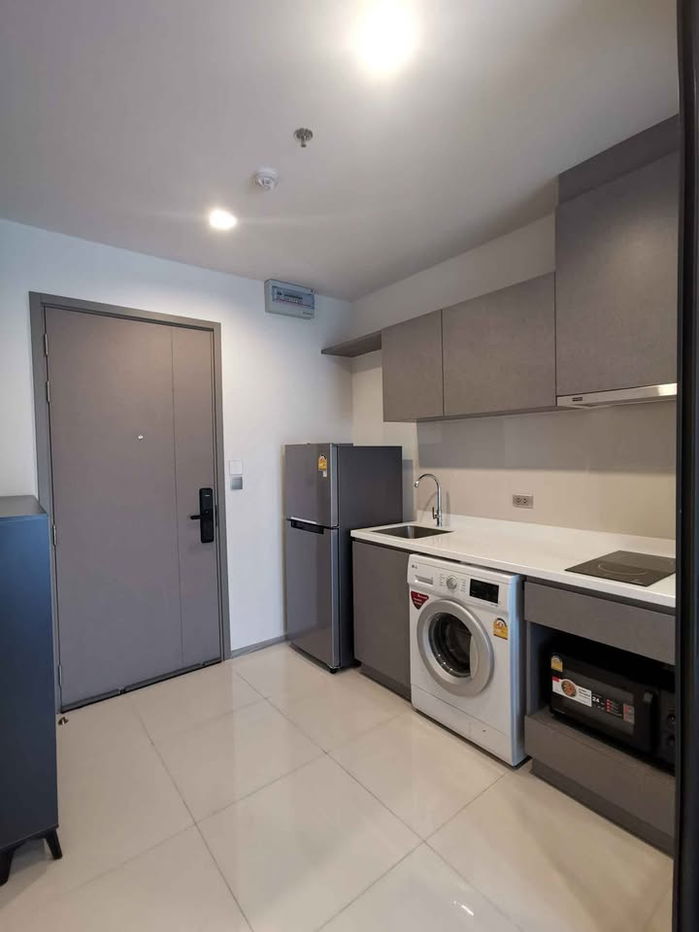 ❤❤ For rent Life Asoke Hype fully furnished ❤❤