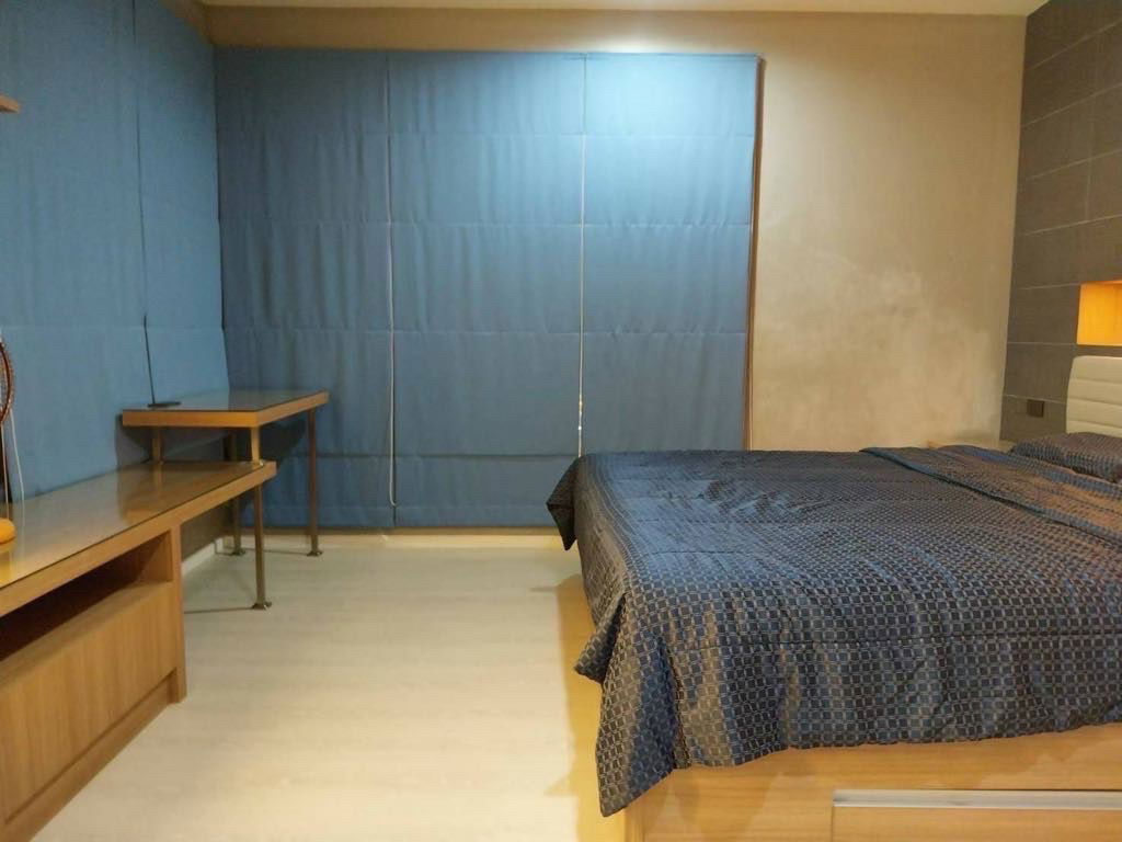 P1073 Condo for rent Aspire Rama9, good location, 2 rooms, beautiful room, fully furnished, ready to move in, special price.