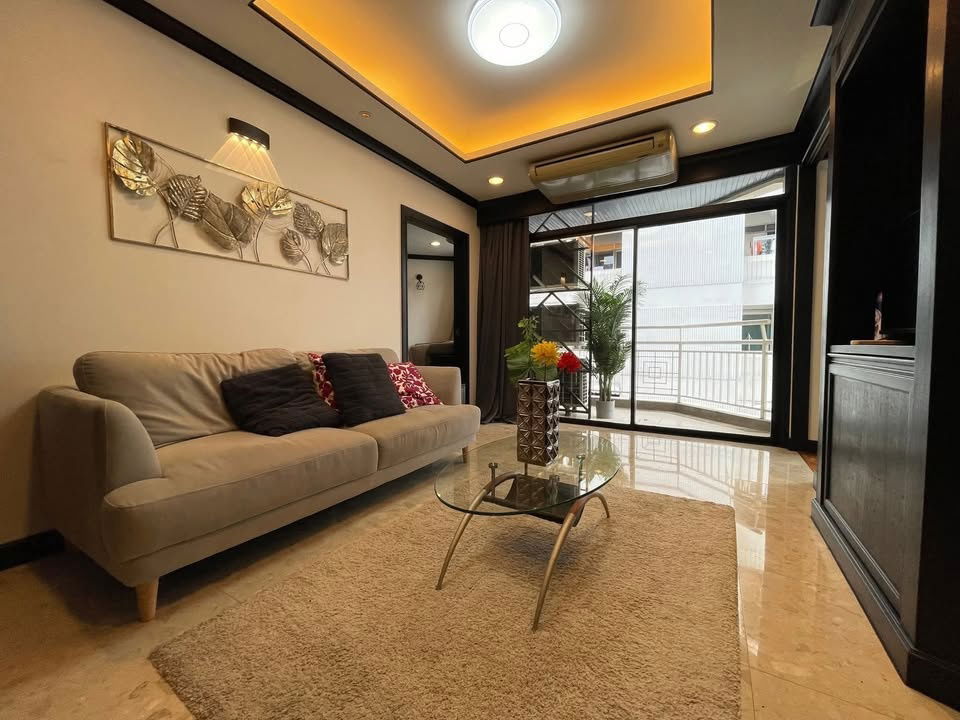 Condo for Rent at Green Point Silom (D6807006)  ID Line : @condo101