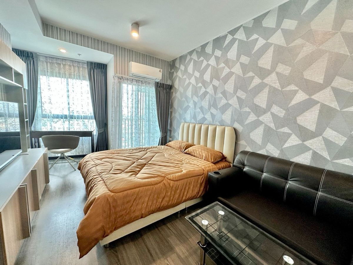 Condo for Rent : Ideo Ramkhamhaeng - Lam Sali Station Schedule a viewing 👉 Line: @propertybkk1