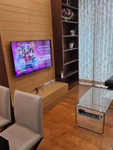 For Rent Villa Rachatewi near BTS Ratchathewi (220m./4min walk) Negotiable Line ID: @condobkk (with @) Code H33314