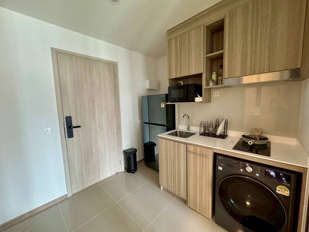 For Rent Life Rama4 -Asoke Unit 2599/650