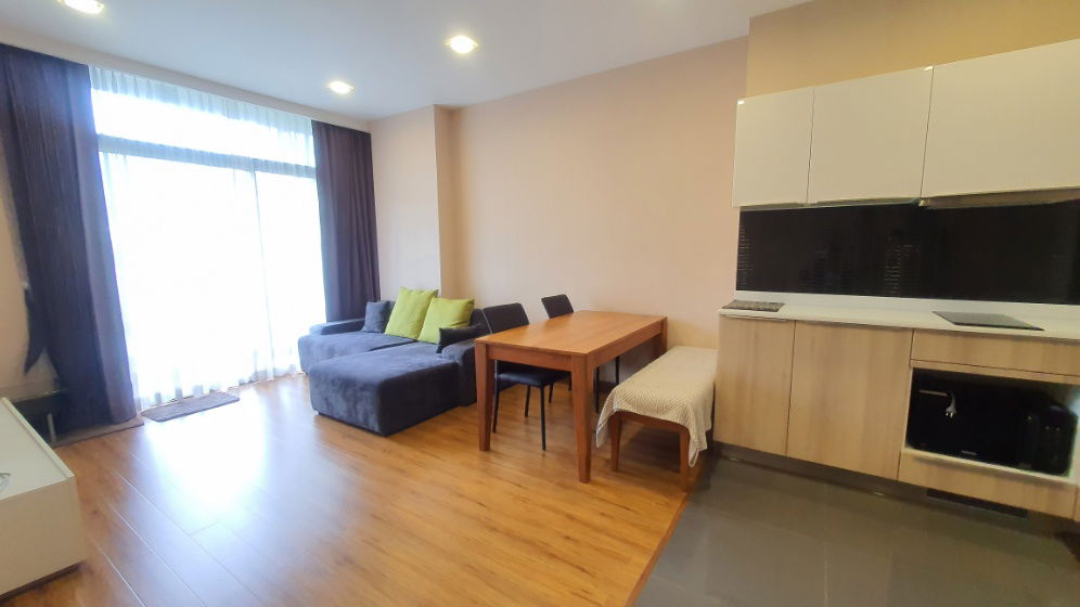 FOR RENT 2bedrooms : STYLISH CONDO  :Tel. 082-389-9314 (Boo) // Line ID: bubiezq