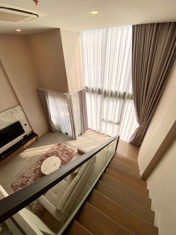 အခန်းအသစ်က အရမ်းသစ်တယ်။