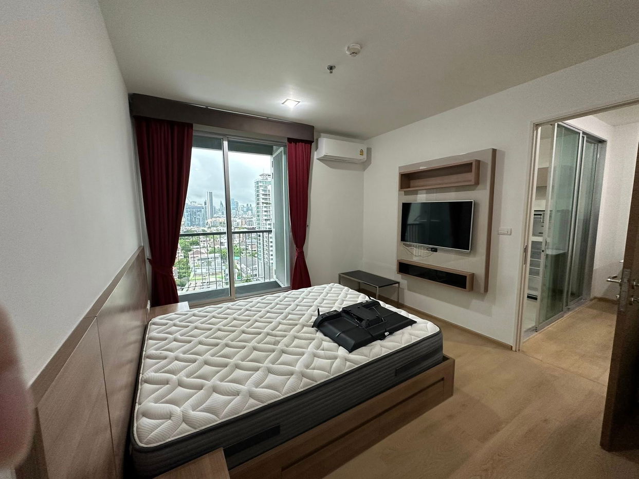 Condo For Rent Rhythm Phahol - Ari (C6807039) ID Line : @condo44