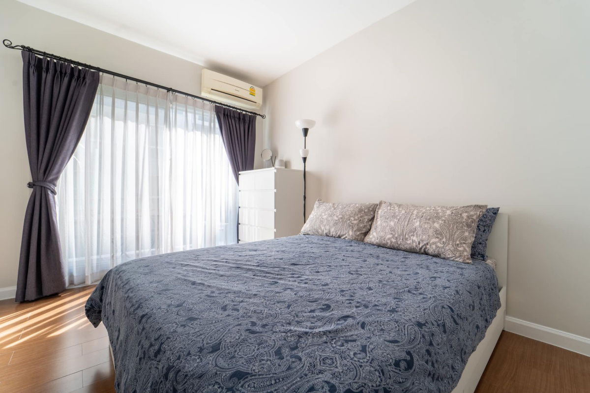 A Space Play Ratchada - Sutthisarn For rent  .