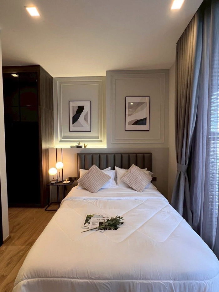 Very new room 27 sq.m. floor 26. walk to BTS Ari in 1 min. a lot of restaurants, street food, mart, bank : Noble Around Ari