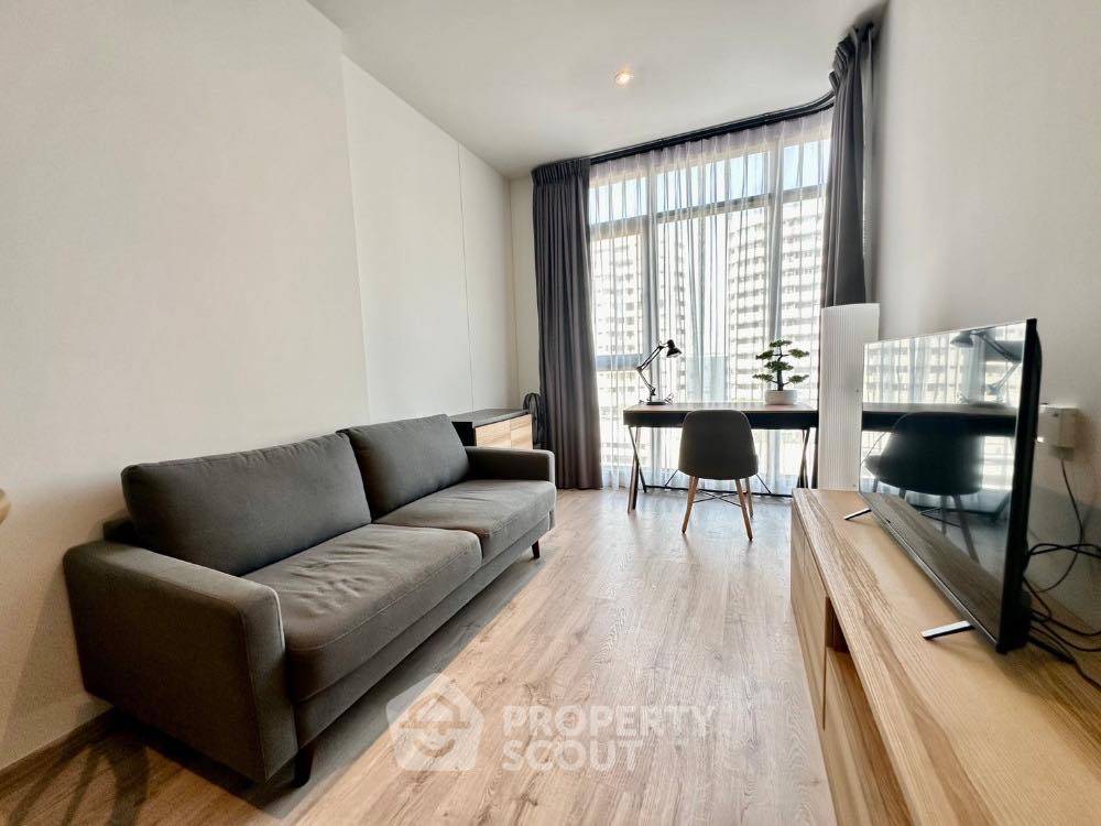 1-BR Condo at Rhythm Ekkamai Estate near BTS Thong Lor (ID 2110392)