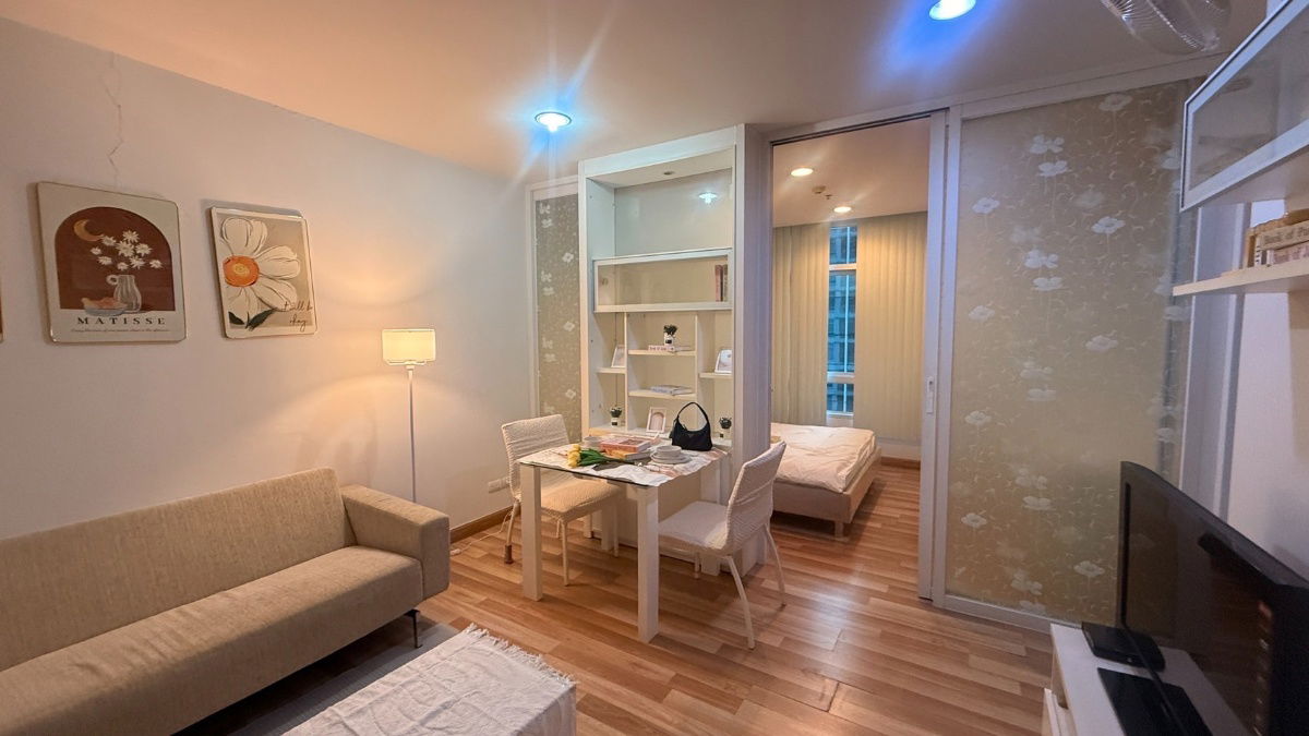 For Rent Centric Scene Sukhumvit 64 BTS Punnawithi (500 m./7min walk) Negotiable Line ID: @condobkk (with @) Code H33289