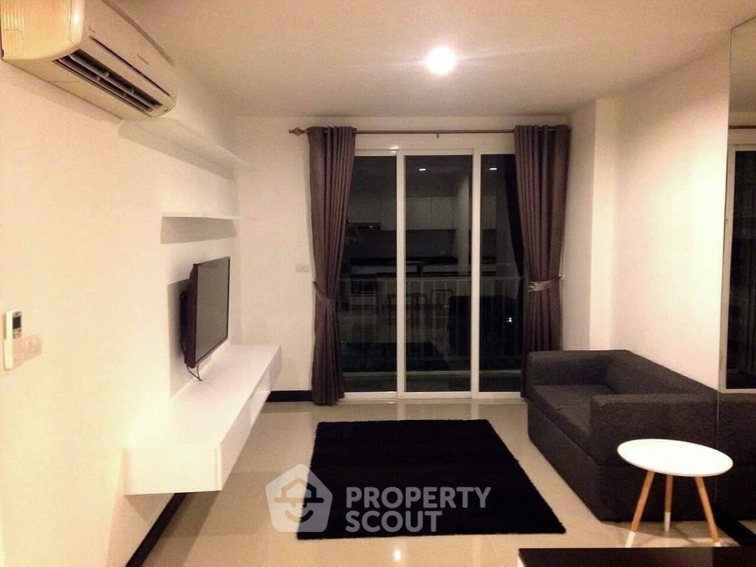 Voque Sukhumvit 16 公寓的 1 居公寓，靠近诗丽吉王后国家会议中心地铁站 (ID 1695951)