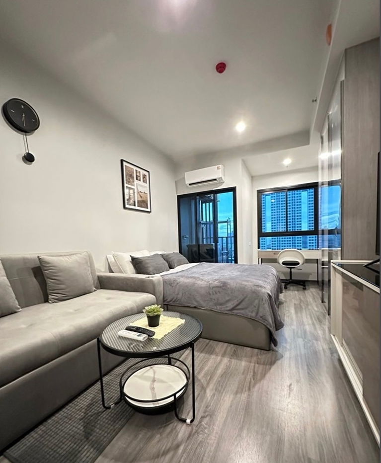 Renting Ideo Ramkhamhaeng - Lamsalee Station, beautiful, close to MRT, Lam Sali intersection. Interested in Atline.@841qqlnr