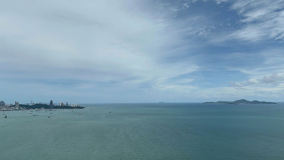 for rent condo The Palm wongamat baeach front pattaya 2 Bed 2 bath hight floor (S03-2077)