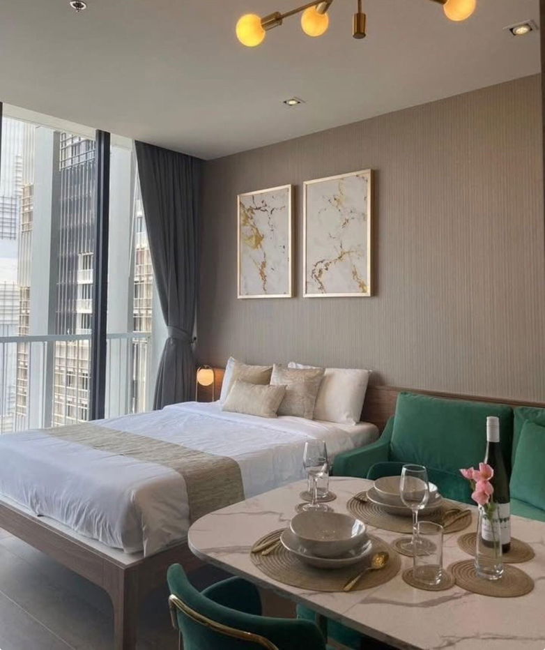 Park Origin PhromPhong ( Park 24 )