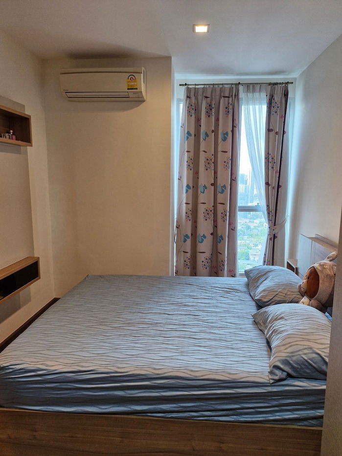 ให้เช่าคอนโด Rhythm Phahol - อารีย์ (C6807048) ID Line : @condo44