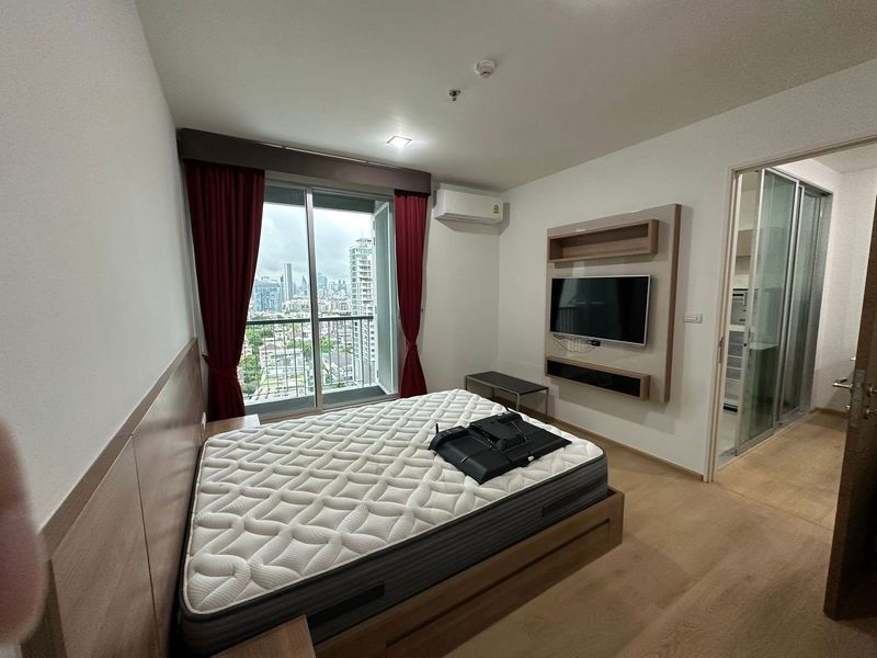 For Rent Rhythm Phahol-Aree Fully Furnished (Near BTS Ari)