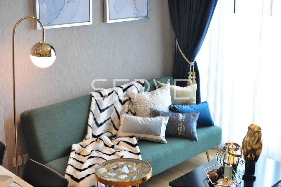 Large Room 1 Bed 52 sq.m. High Fl. 25+ Good Location Close to BTS Thong Lo 150 m. at Siri at Sukhumvit Condo / Condo For Rent