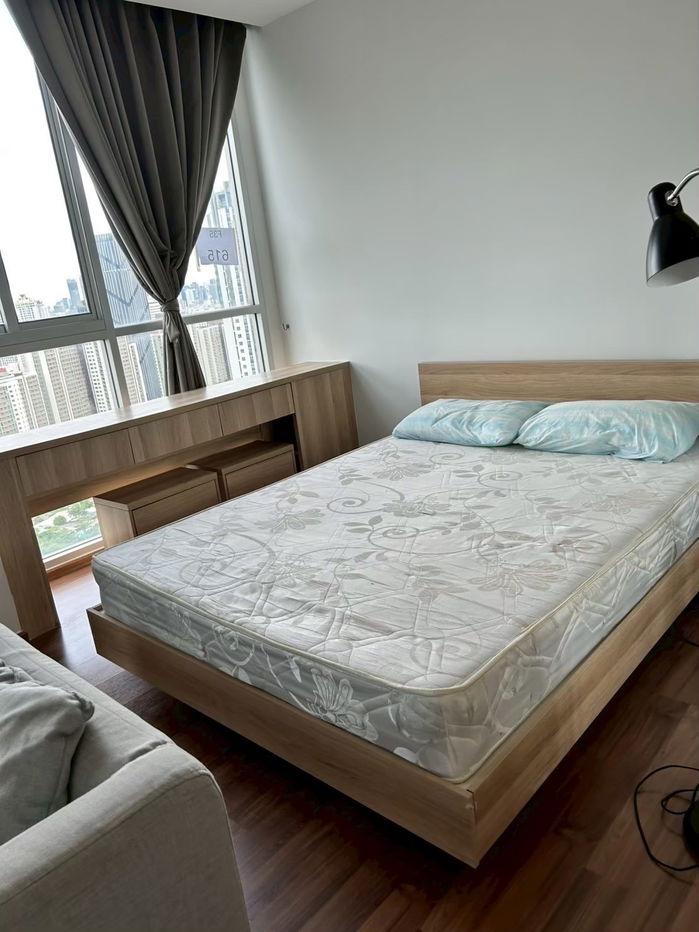 For Rent Condo Noble Revolve Ratchada 2 fully furnished (S15-41221)