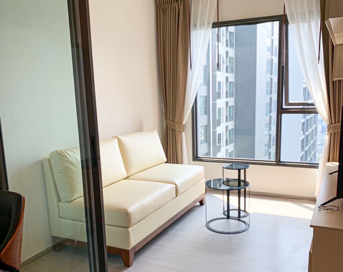 For Rent Condo Life Asoke - Rama 9 fully furnished (S15-30775)