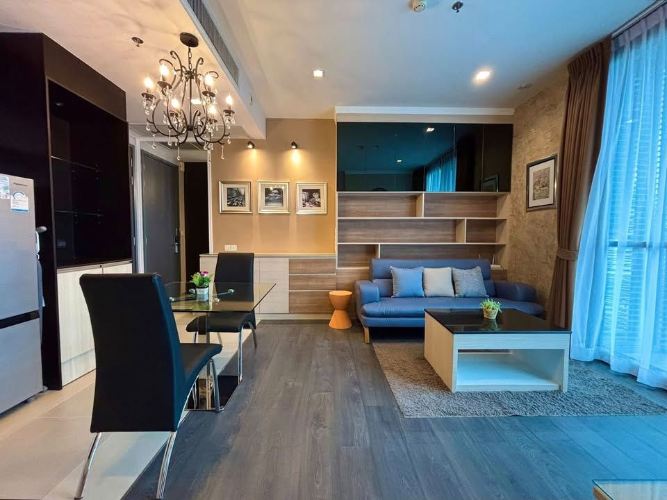 Condo for Rent at Edge Sukhumvit 23 (E6807048)