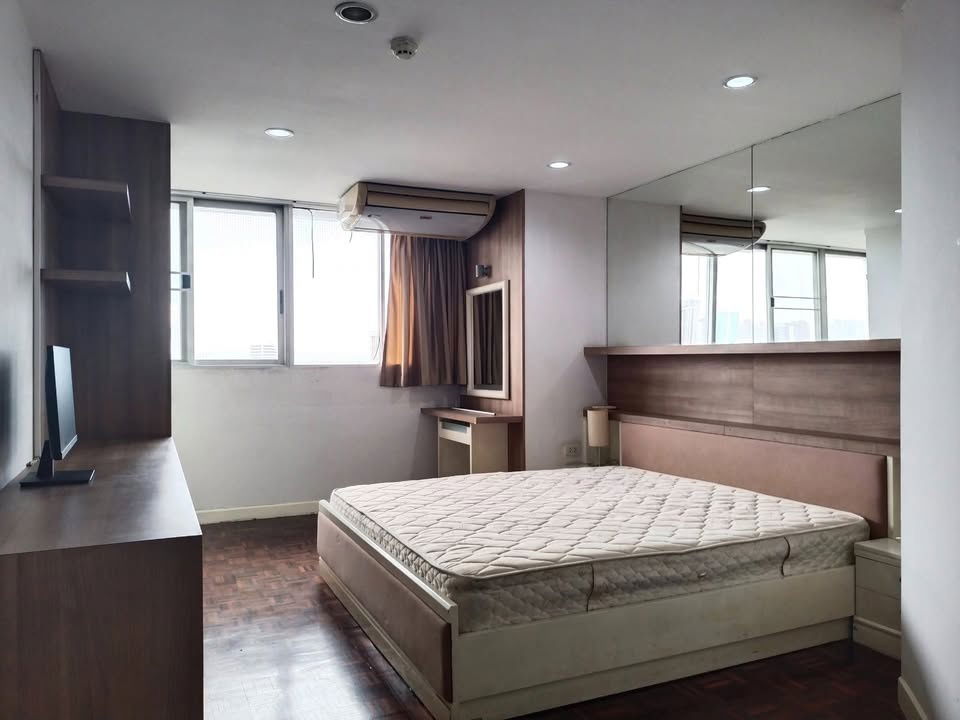 Condo for Rent at Tai Ping Towers (E6807047)