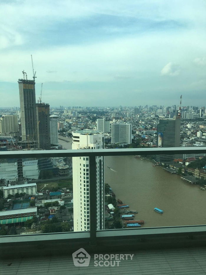 2-BR Condo at The River Condominium near BTS Saphan Taksin (ID 452979)