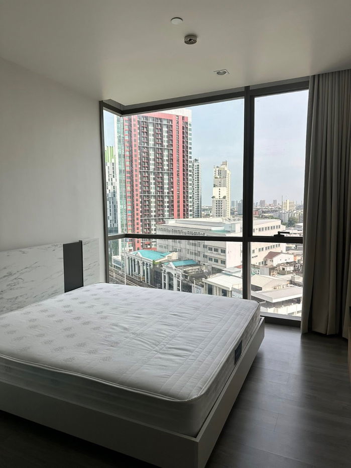 For rent The Room Sukhumvit 69