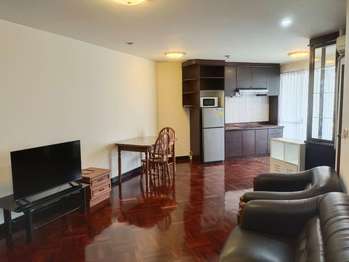 One-bedroom unit for rent in NS Tower Bangna Condominium, near Central Bangna Department Store