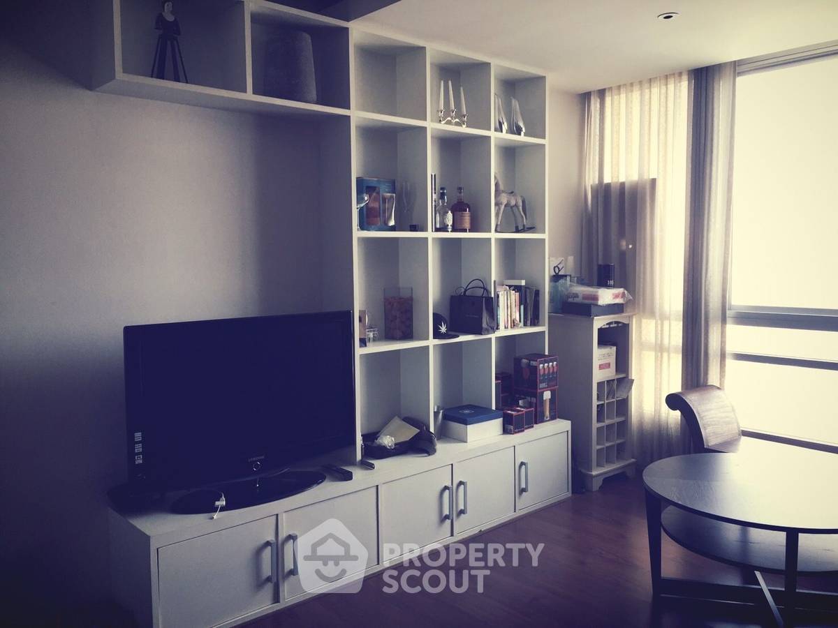 2-BR Condo at The Zest Ladprao Condominium near MRT Lat Phrao (ID 2214778)