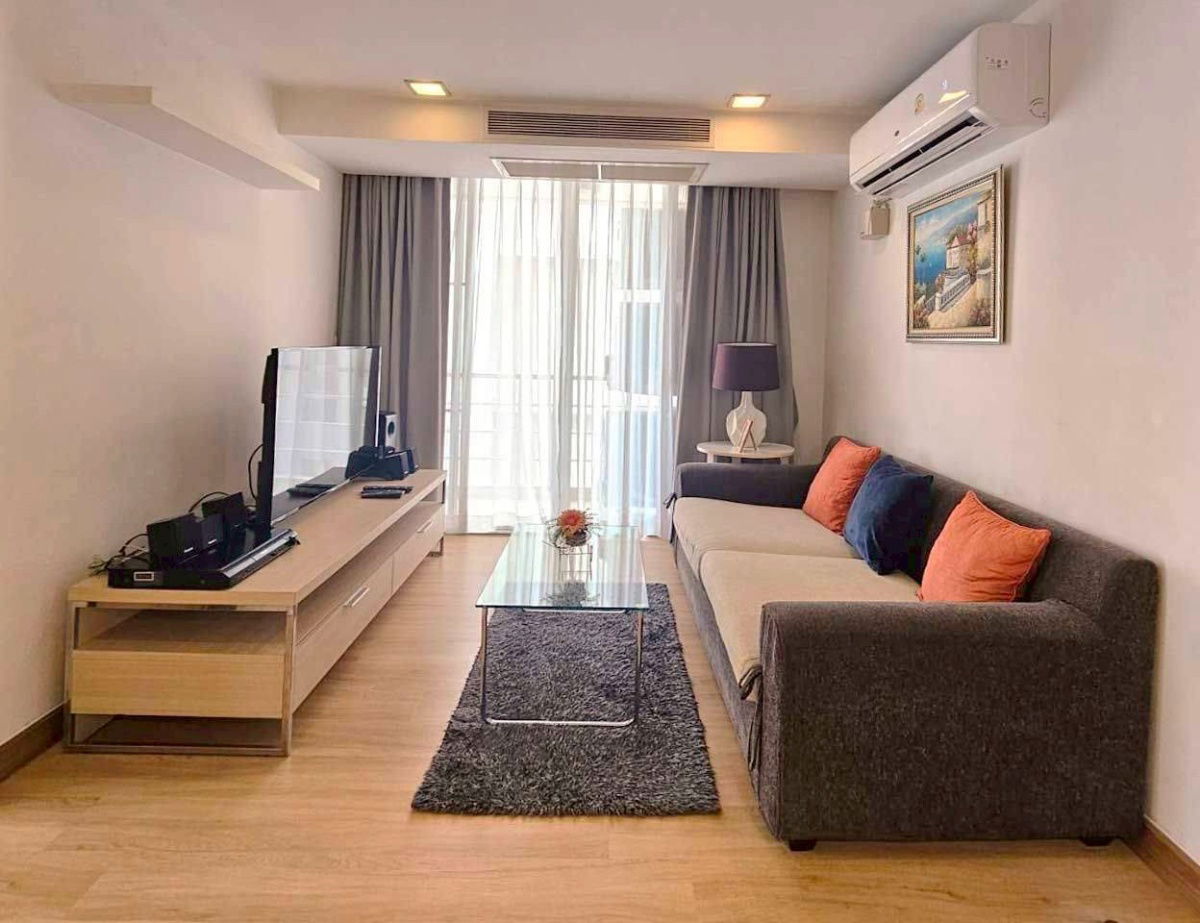 For Rent THE ALCOVE Sukhumvit 49 2 beds 68 sqm. fully furnished 35,000 baht