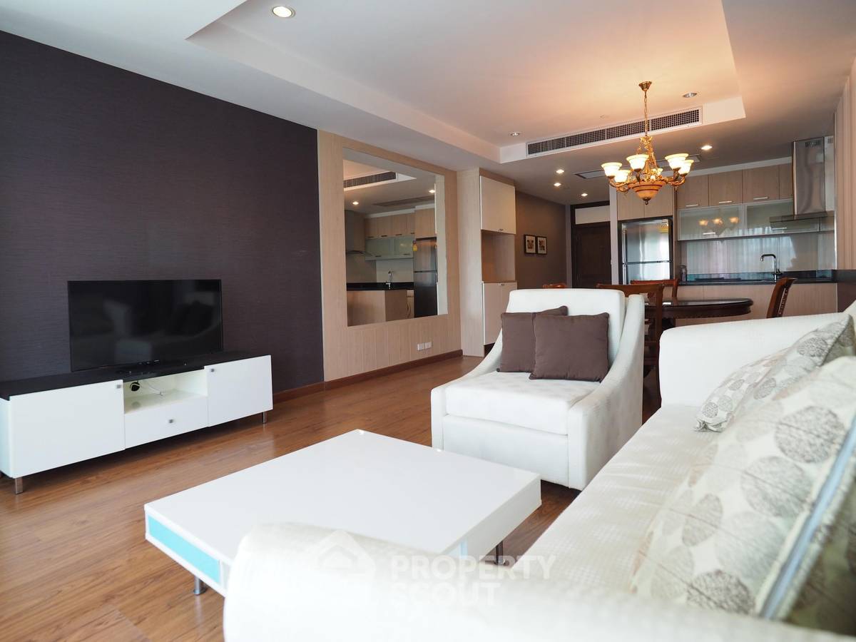 2-BR Condo at Sathorn Gardens near MRT Si Lom (ID 452605)