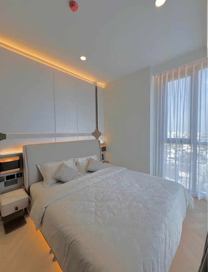 P1113 Condo for rent Park Origin Thonglor, 2 bedrooms in the heart of Thonglor. The room is beautifully decorated, fully furnished, ready to move in.