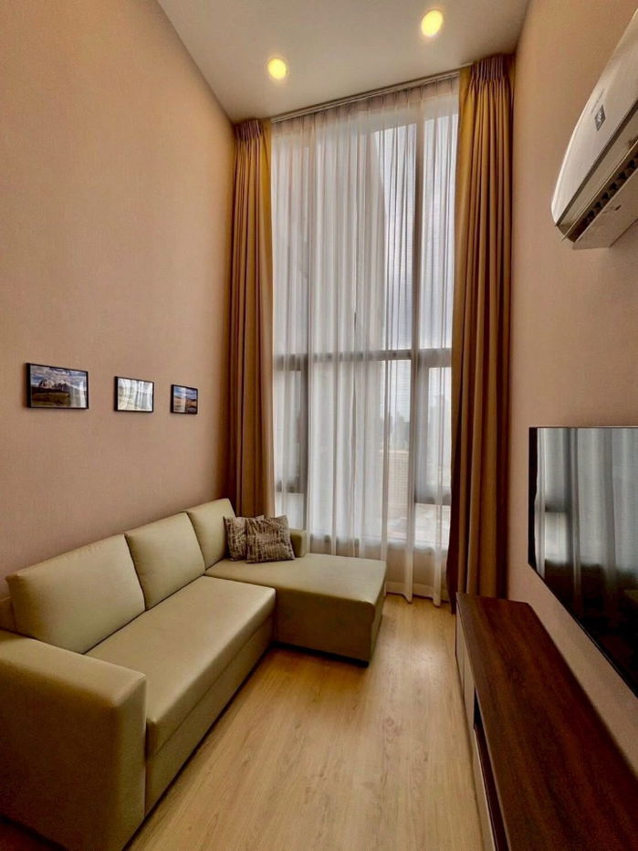 Life Rama 4 -             Asoke