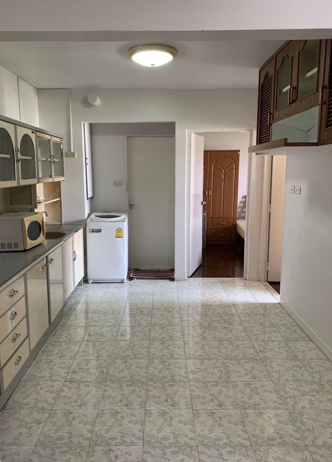 Condo for rent, Baan Suan Than (2 bedrooms, 1 bathroom) / Near KMUTT University / New Inverter air conditioner / Beautiful room with parking space