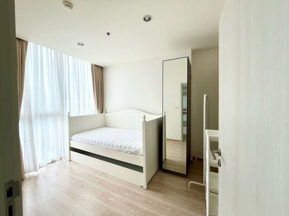 Condo for Rent at Noble Revolve Ratchada (B6807117)