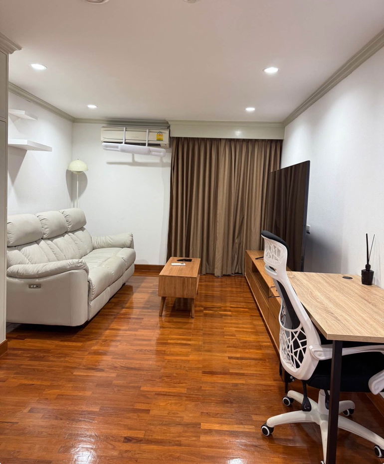 Sampoom                           Garden