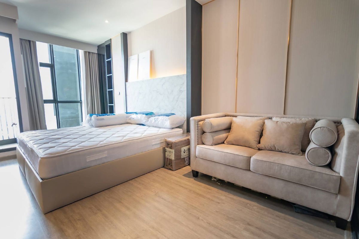 (For Rent) Studio unit 30 Sqm. - Fully furnished READY TO MOVE IN