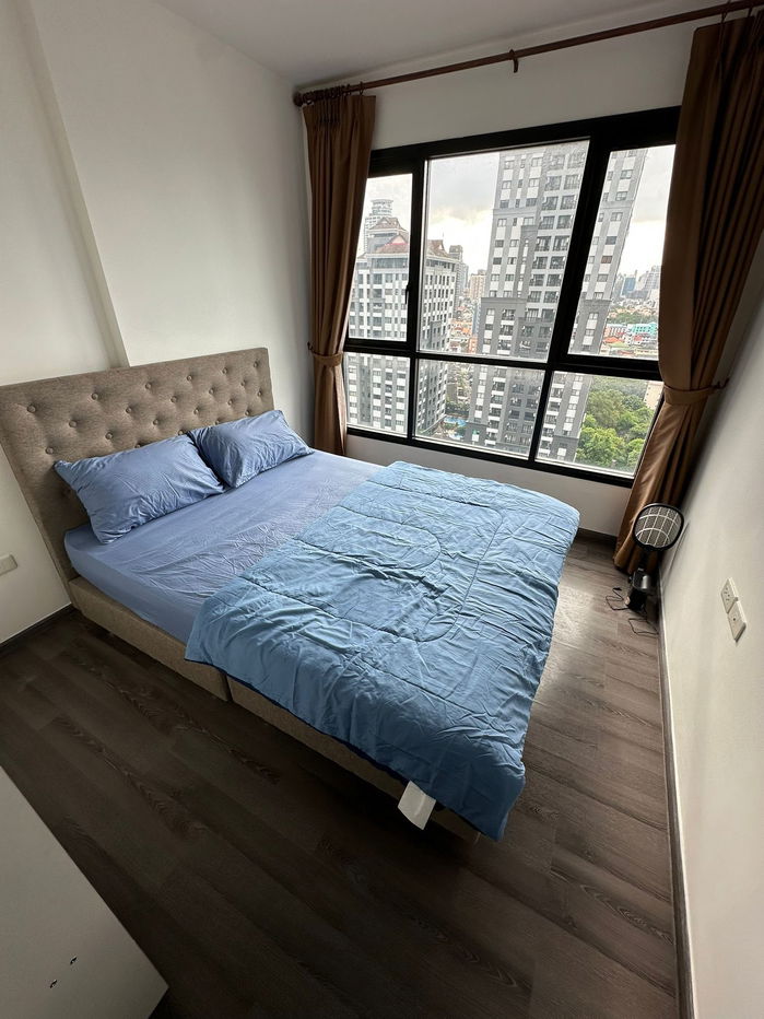 Condo For Rent The Base Park East Sukhumvit 77 (E6808001) ID Line : @condo101