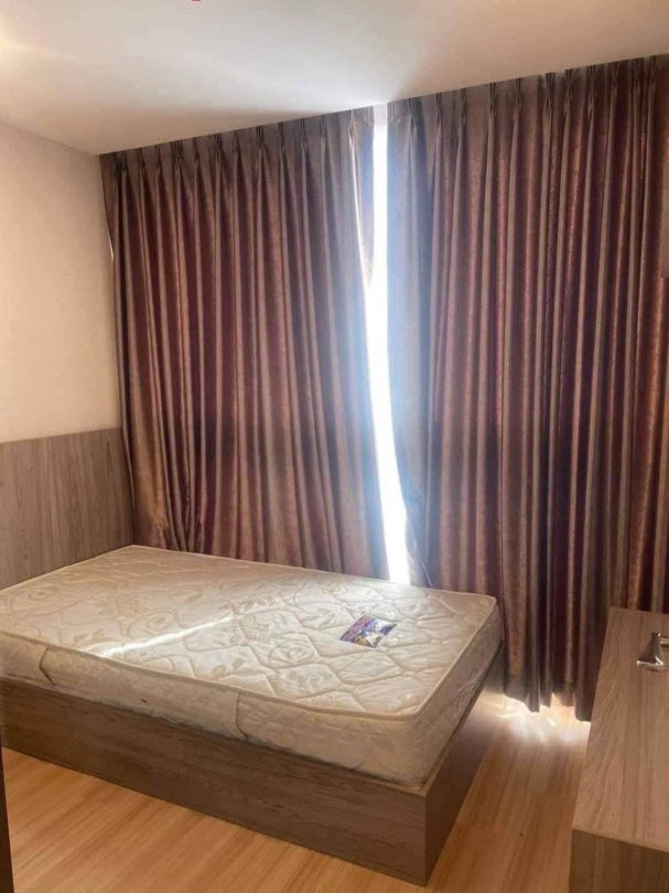 Charansanitwong 镇的城堡 96/2