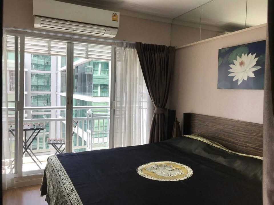 For Rent : Grand Park View Asoke Condo *Big Room* near BTS MRT  at Line : @homefinder