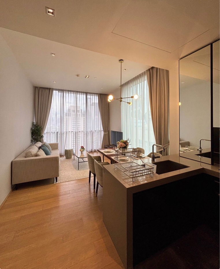 28                       Chidlom