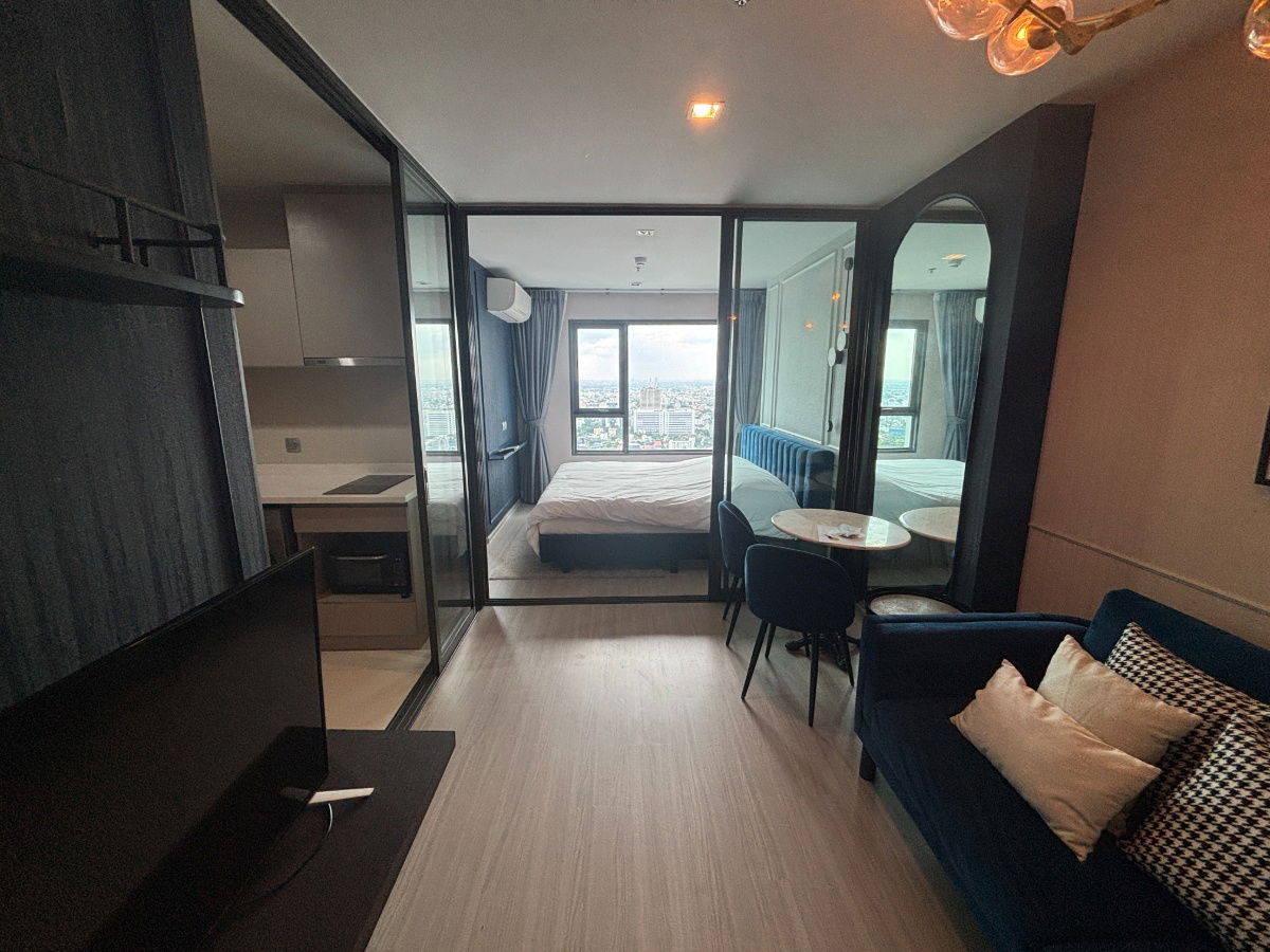 Life Ladprao for rent, 20,000 baht/month [MNr250501]