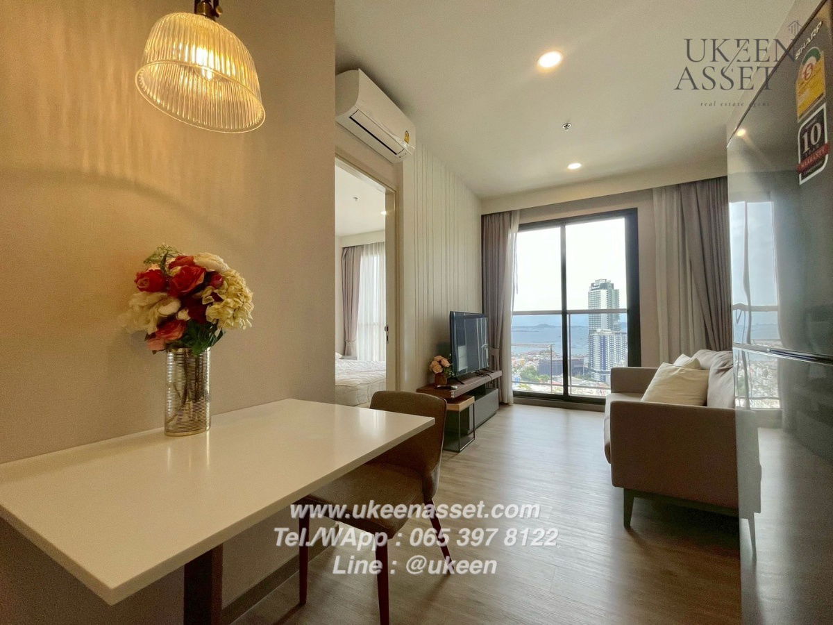 UK01-008 For rent KEEN Centre Sriracha Condo 40 sq m. (1 bedroom) 12A floor, city view, beautiful and eye-catching. Free cleaning maid 2 times/week!