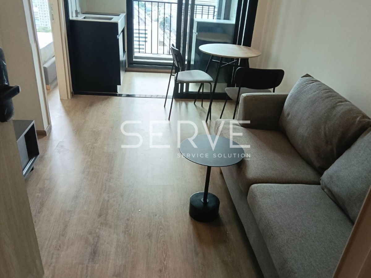 1 Bed 1 Bath Nice Room Fully furnished  New Condo Good Location MRT Phra Ram 9  220 m.  @ NUE District R9