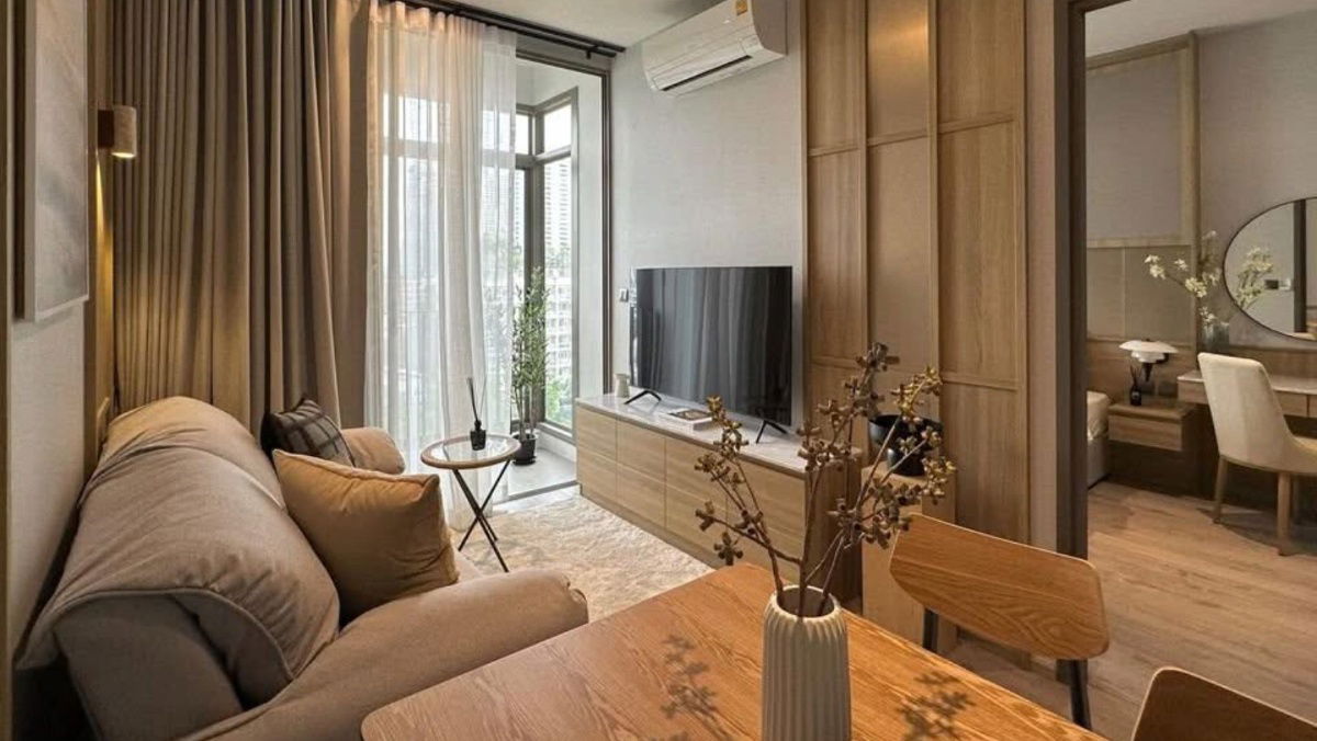 RHYTHM EKKAMAI             ESTATE