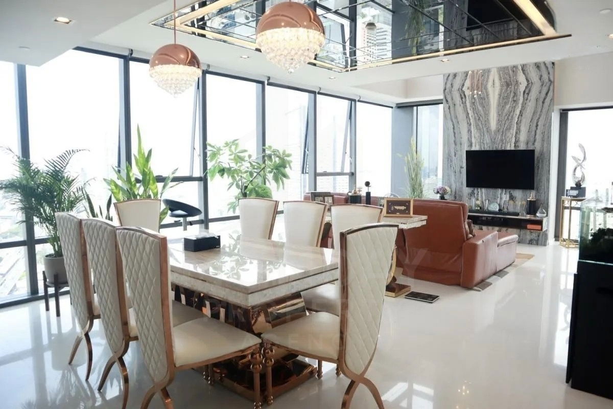 For Rent:The Bangkok Sathorn Condo | 172 SQ.M. | 1BR 2BA | Fully Furnished | BTS Surasak
