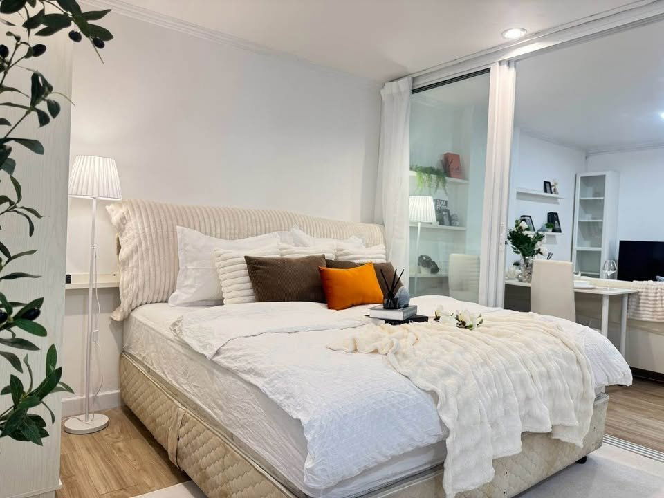 Condo for Rent at 49 Suite (E6808014)