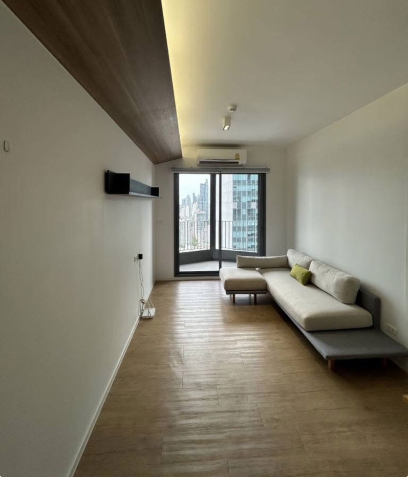 Triple Y                     Residence