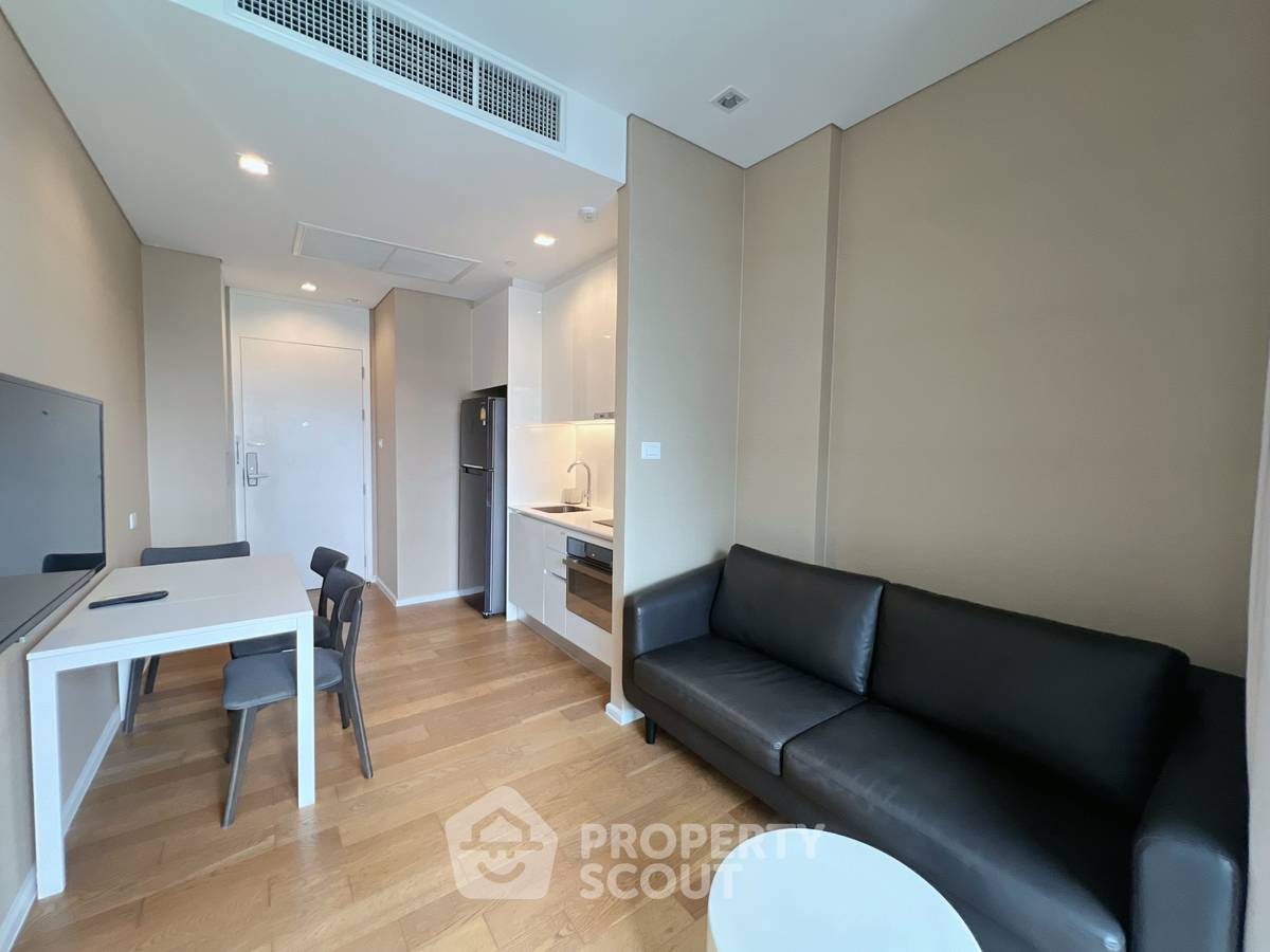 1-BR Condo at The Saint Residences near MRT Phahon Yothin (ID 2231313)