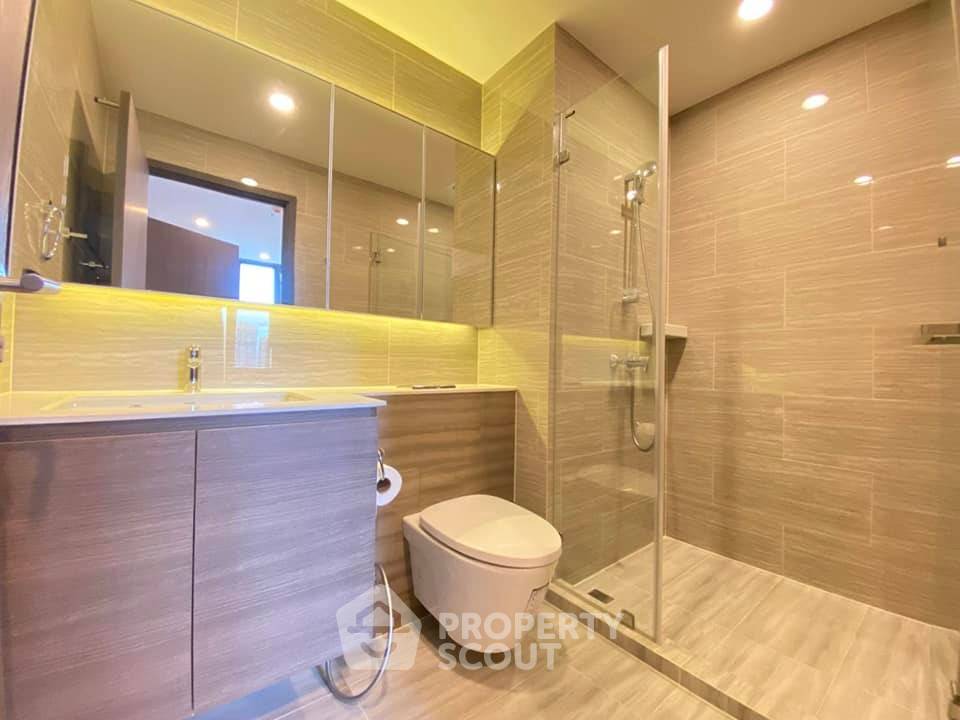 1-BR Condo at Whizdom Essence Sukhumvit near BTS Punnawithi (ID 730263)